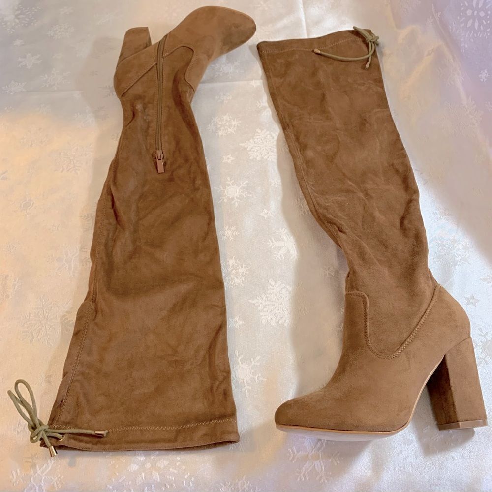 NWOT Love Athena Over the Knee Boots Nia 3.5” Heel Tan Vegan Suede Sz 6.5